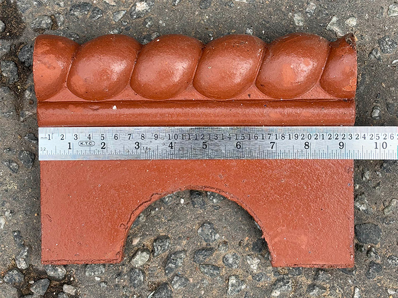 Reproduction Victorian Rope Edging – Black & Terracotta view 2